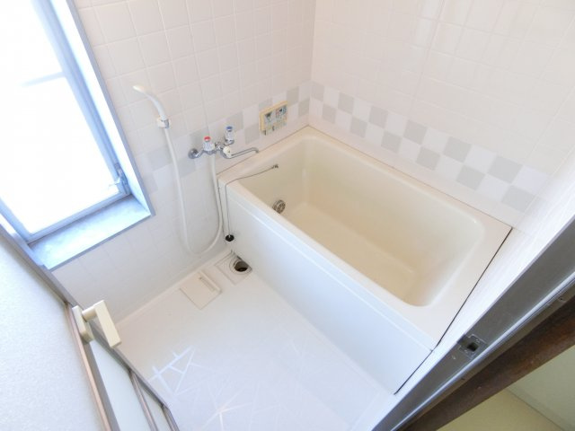 アレグレスの浴室