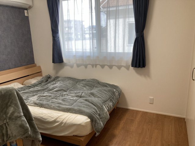 前橋市小相木町　平屋中古住宅の寝室|開放的な寝室です