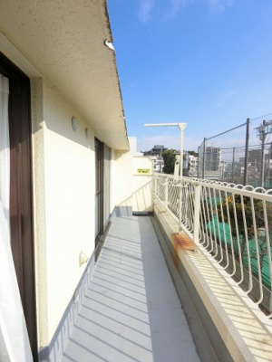 【展望】 | カスティリヨ東白楽 | バルコニーです。