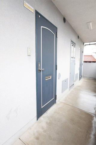第15正田ビルのエントランス