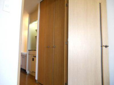 ランドマークシティ京都烏丸五条の収納|クローゼット