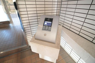 【その他共用部分】 | 防犯上安心のオートロック機能付きマンション♪