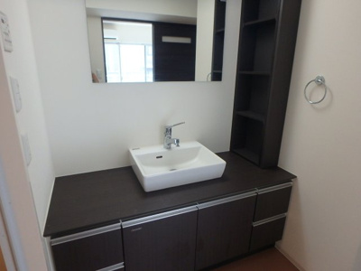 【独立洗面台】 | ビバリーグランディ