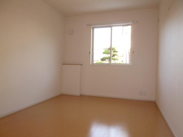 プリムローズうえまつの寝室|洋室