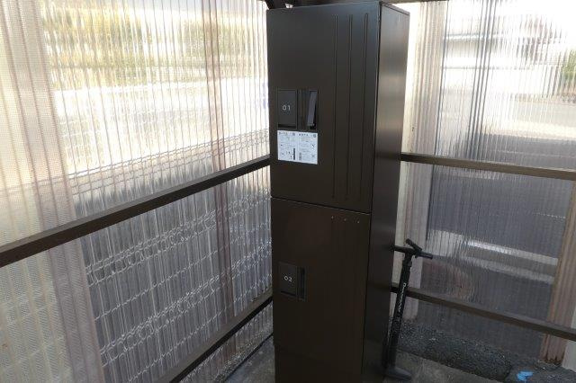 プレジール万寿のその他共用部分|宅配ボックス完備
