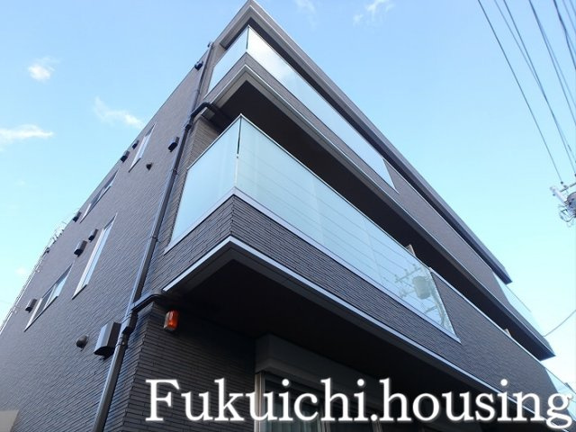 Casa l' Acero「カーサラーチェロ」の外観