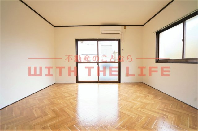 花畑駅前ビル【キャンペーン対象物件】の洋室|落ち着いた色調の洋室です