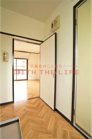 花畑駅前ビル【キャンペーン対象物件】の内装|内装は落ち着いています