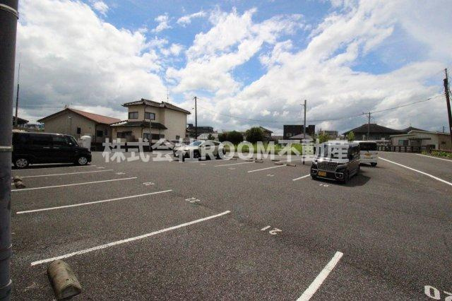 スカイコート大王の駐車場|駐車場です