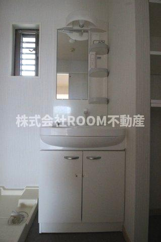 スカイコート大王の独立洗面台|朝の身支度には欠かせない独立洗面化粧台