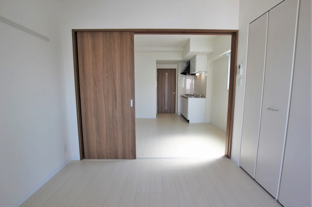 パインリッチの居間・リビング