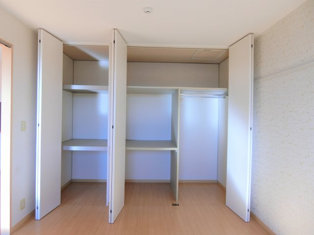 グリーンフォレストの収納