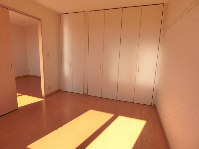 グリーンフォレストの洋室