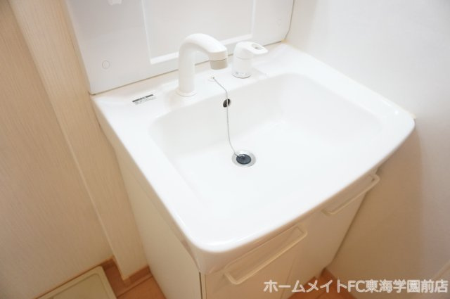 エステート八景水谷の独立洗面台