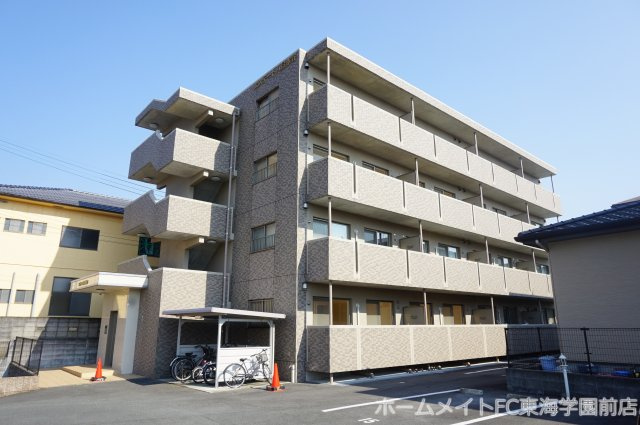 熊本市北区八景水谷１丁目の賃貸マンションの外観