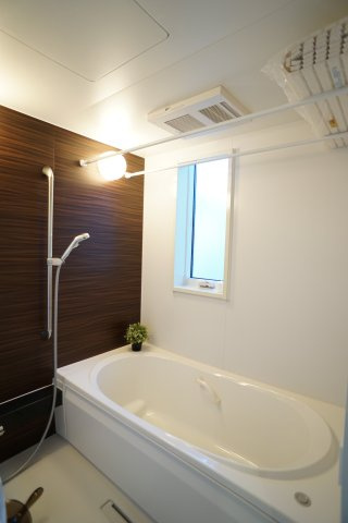 エクラ－ジュ　エストの浴室