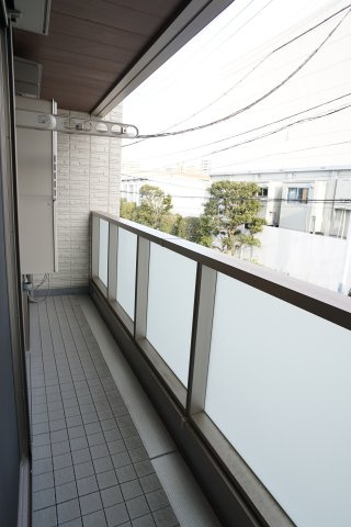 エクラ－ジュ　エストのバルコニー