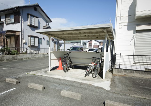 パークヒルズ梨子ノ木の駐車場