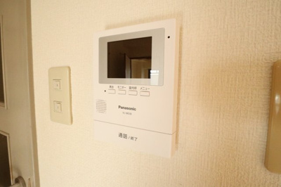 【セキュリティ】 | パレエシャロット | モニター付きインターホン