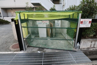 【その他共用部分】 | 敷地内ゴミ置き場