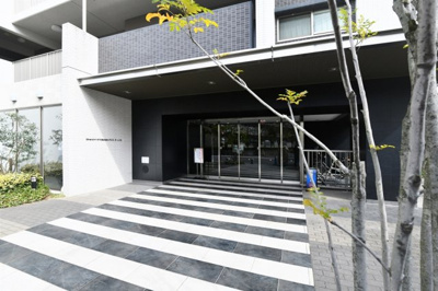 【エントランス】 | グランアッシュ京橋ネクサス | マンションの入り口です。

