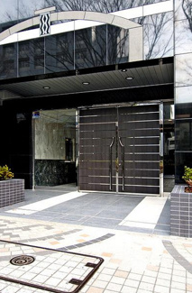 【エントランス】