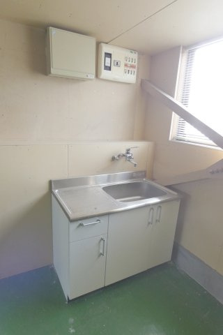 高丘北2丁目倉庫のキッチン
