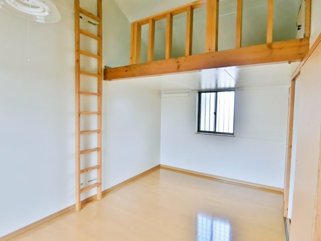 FROM-2の洋室|他の部屋の写真になりますので異なる場合が御座いますがご了承下さい。