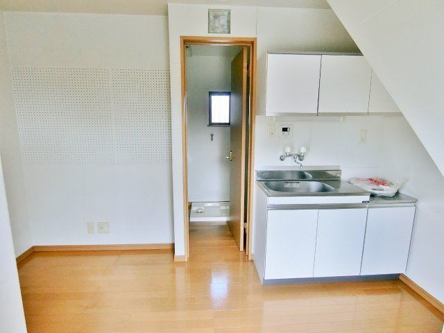 FROM-2の居間・リビング|他の部屋の写真になりますので異なる場合が御座いますがご了承下さい。