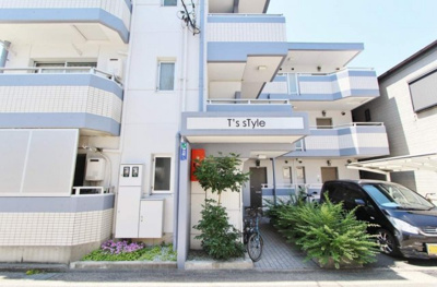 【エントランス】 | T’ssTyle | 落ち着いたエントランスです