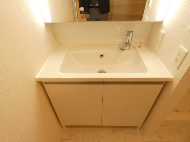 【洗面所】 | Sinfaria YUZATO B棟