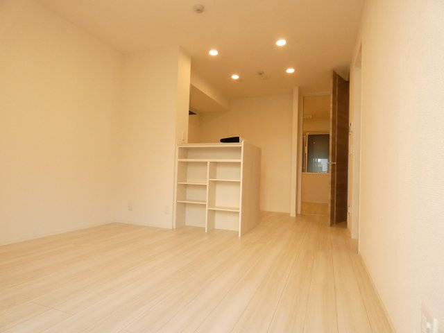 【居間・リビング】 | Sinfaria YUZATO B棟