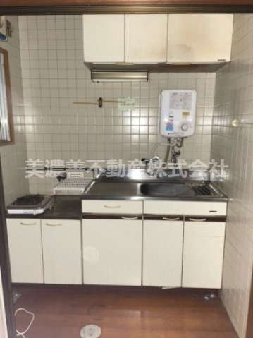 ５８０７８　岐阜市神田町事業用のキッチン