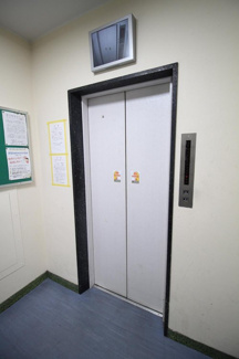 【その他共用部分】 | 日常生活にはかかせないエレベーター付き。