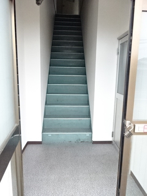 日秀倉庫付き事務所のその他共用部分