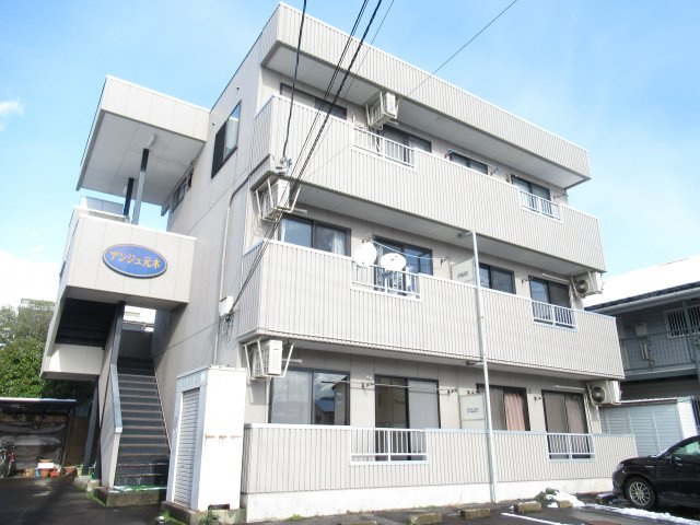 アンジュ元木の外観