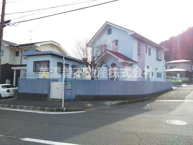 ５８０１８　岐阜市大蔵台中古戸建ての外観