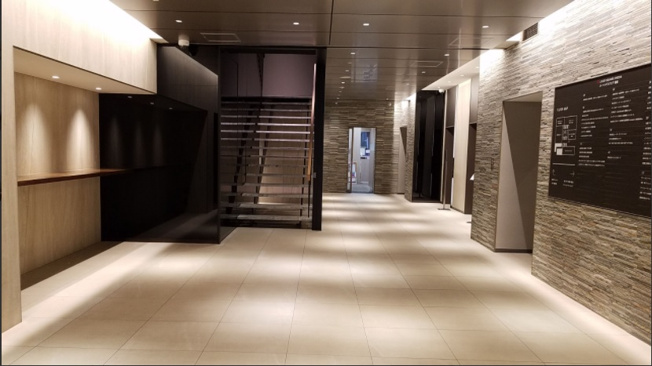 【エントランス】 | LUCID SQUARE UMEDA