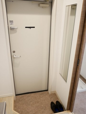 【玄関】 | フラッティ花園春日