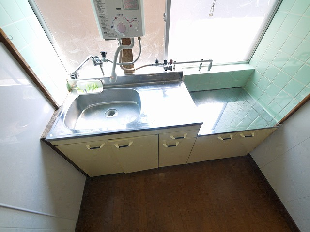 北袋町貸家のキッチン