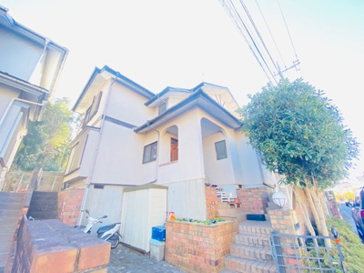 【外観】 | 守谷市みずき野一丁目 | ご購入までの流れ、住宅ローンのこと、保険のこと、住まいの全てを見て・聞いて・相談できる！リブパートナーズでは、お客様のご要望に真摯に耳を傾け情報をより迅速にお届けします！些細な事でもお話下さい。