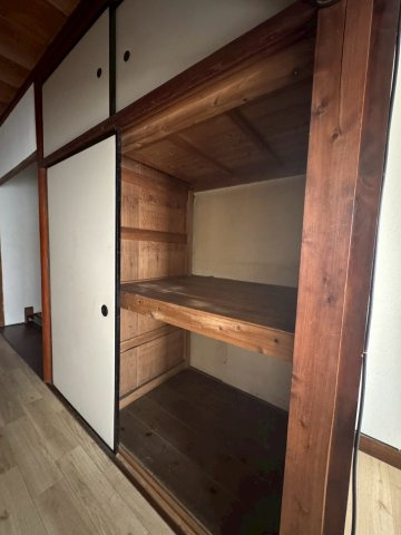 銀座通り戸建（雑賀町戸建）の収納