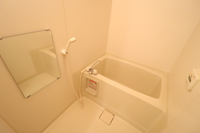 ベルフレールAの浴室