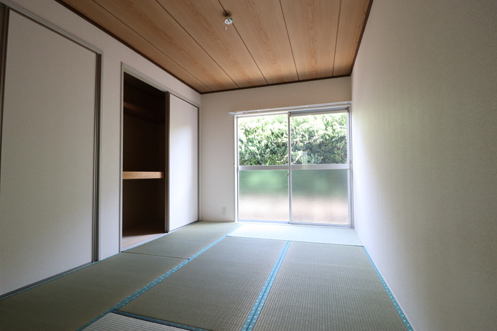 小川荘1号棟の和室