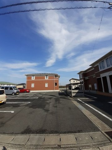【駐車場】 | ベルフィオーレⅡ | 駐車場があります