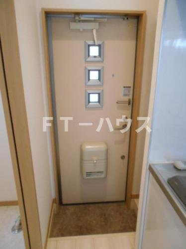 ＳＯＬＥＩＬ　ＰＬＡＩＳＩＲの玄関