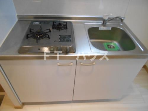 ＳＯＬＥＩＬ　ＰＬＡＩＳＩＲのキッチン