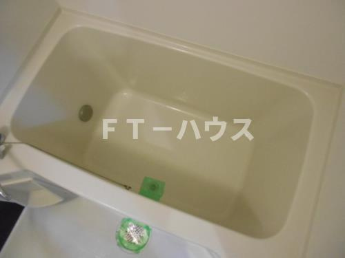 ＳＯＬＥＩＬ　ＰＬＡＩＳＩＲの浴室