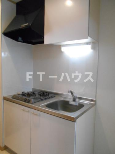 ＳＯＬＥＩＬ　ＰＬＡＩＳＩＲのキッチン