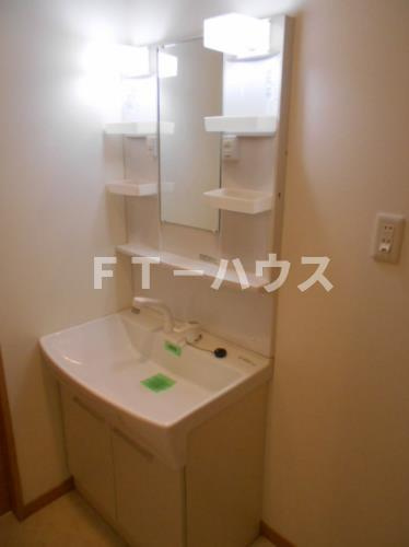 ＳＯＬＥＩＬ　ＰＬＡＩＳＩＲの洗面所